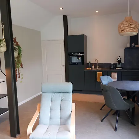 Langs De Maas Bed and Breakfast *