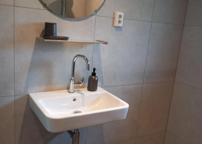 Langs De Maas Bed & Breakfast