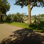 B&B Langs De Maas *